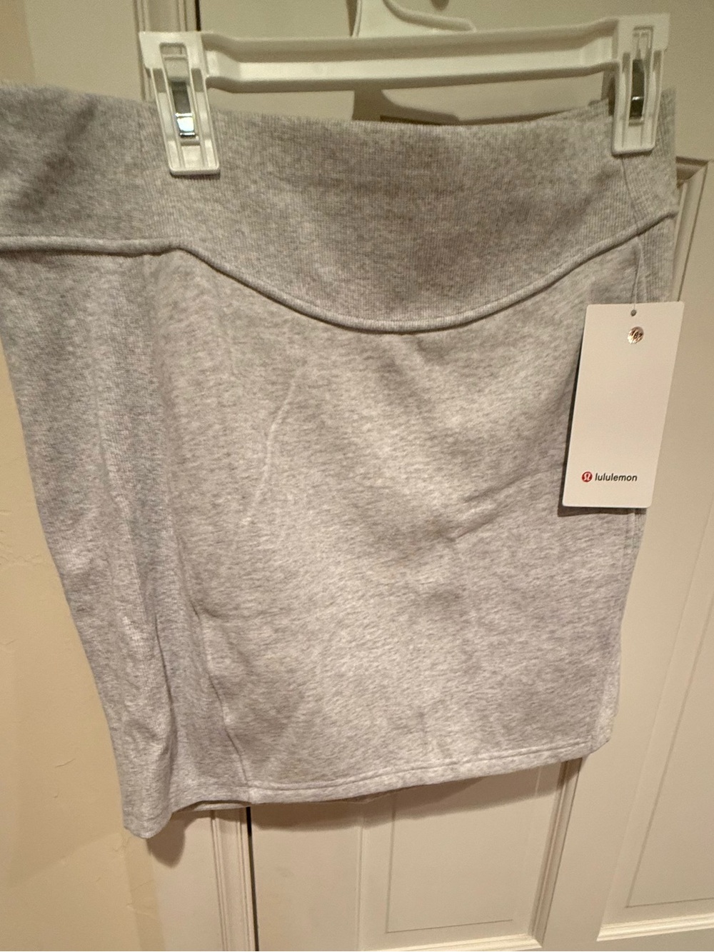 NWT lululemon Grey Scuba High Rise Mini Skirt  XL